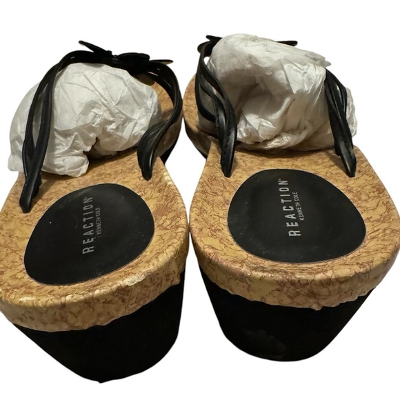 Reaction Kenneth Cole Floral Sandals Women’s Size 9M - Picture 5 of 5